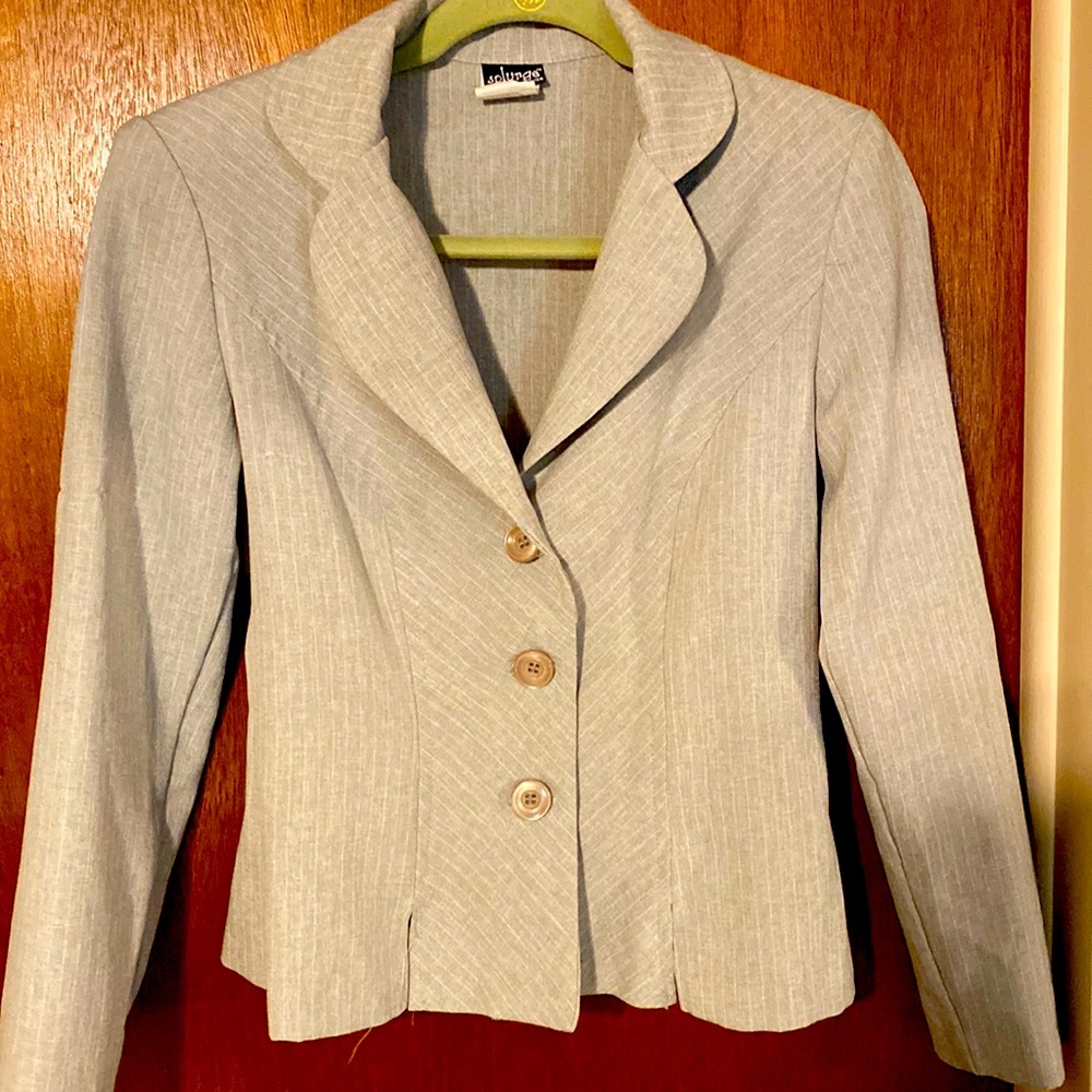 Short dress jacket